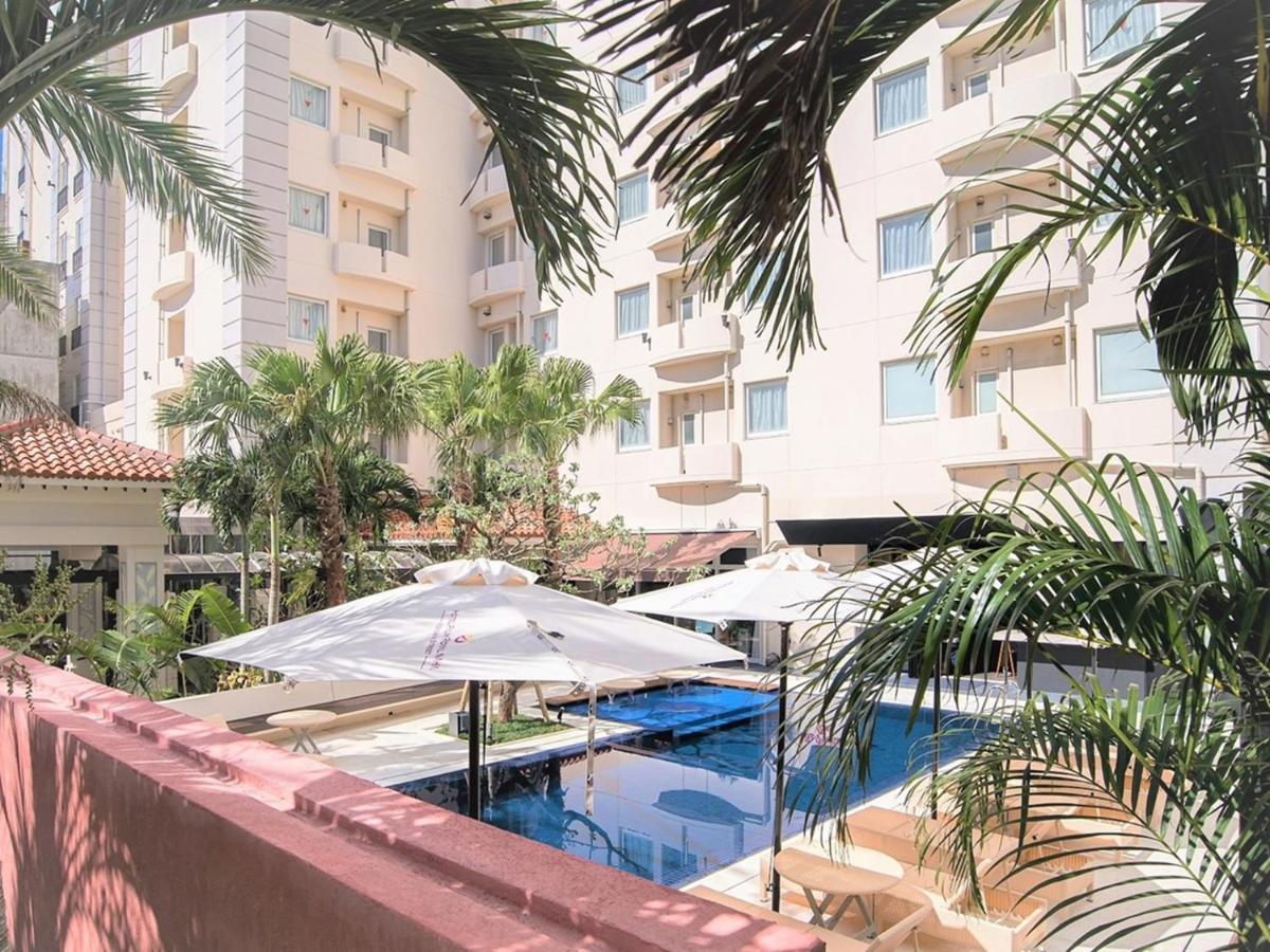 Hotel Palm Royal Naha Kokusai Street Bagian luar foto
