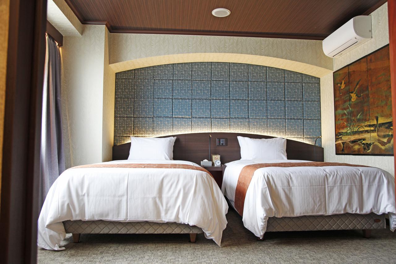 Hotel Palm Royal Naha Kokusai Street Bagian luar foto